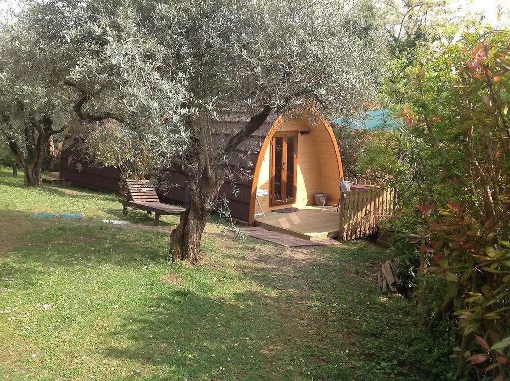B&B Villa Gardasee With Pool Soiano Del Lago Frühstückspension