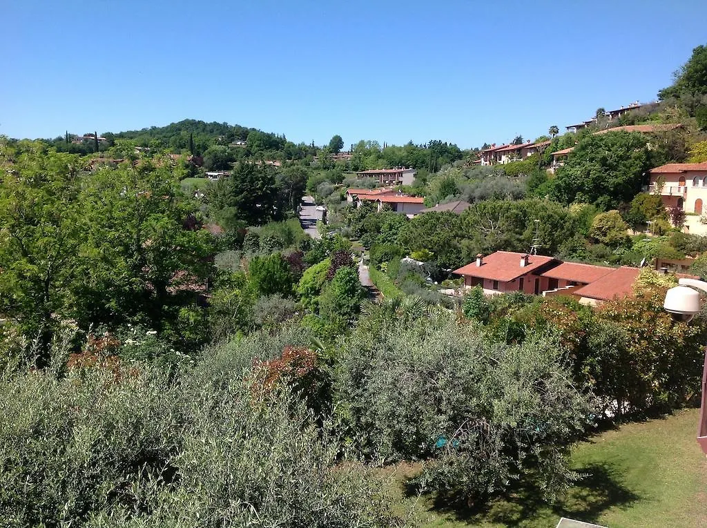 Frühstückspension B&B Villa Gardasee With Pool Soiano Del Lago Italien