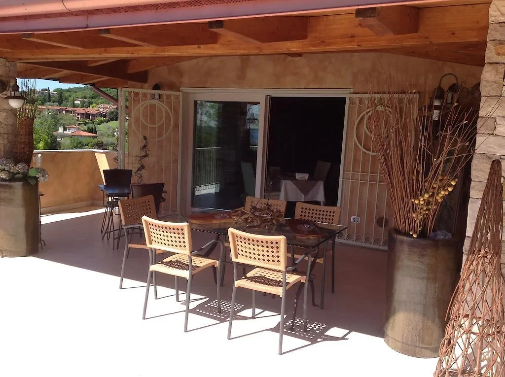 B&B Villa Gardasee With Pool Soiano Del Lago